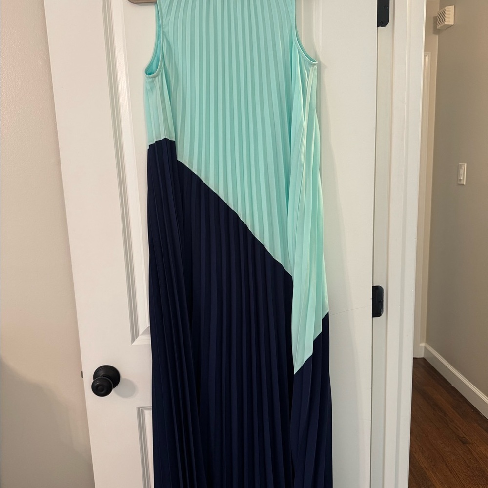 Sail to Sable Green Asymmetrical Pleated Sundress